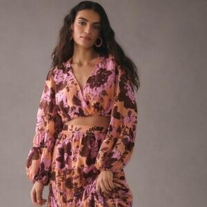 Floral Significant Other Aisha Long-Sleeve Crop Blouse